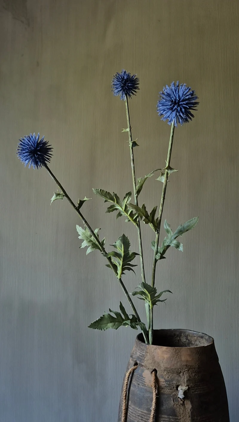 Kogeldistel kunsttak donkerblauw - 75 cm