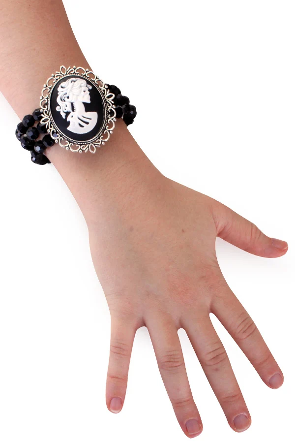 Armband zwart met kralen en skelet camee dames