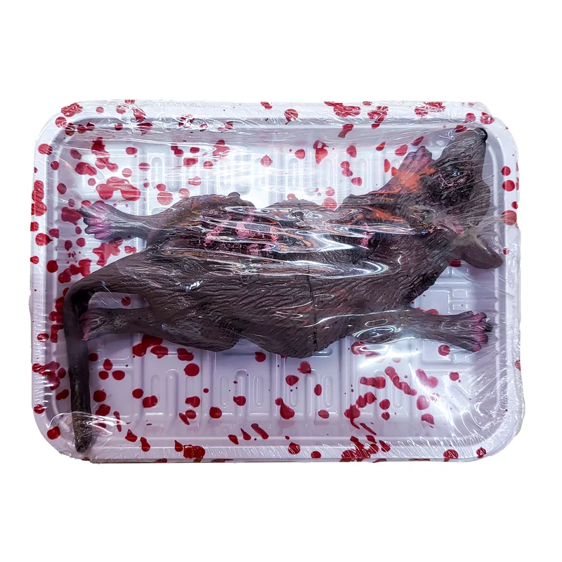 Schotel met nep rat 18 cm Halloween decoratie latex