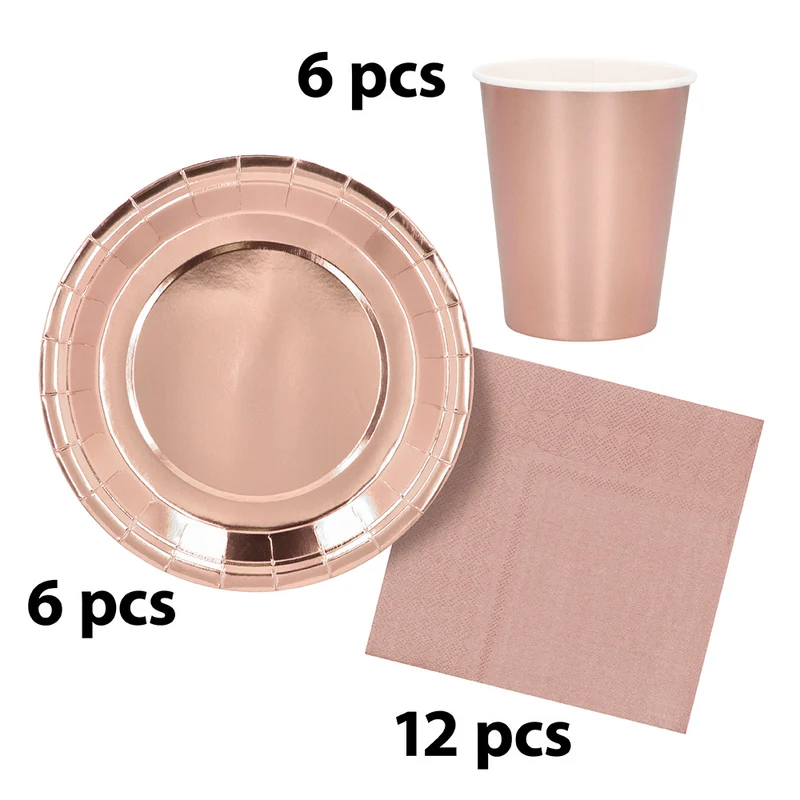 Tafelset roségoud (6 bordjes, 6 bekertjes, 12 servetten)