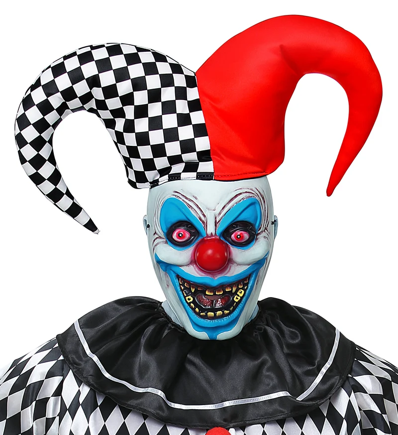 Masker horror nar Kevin met muts