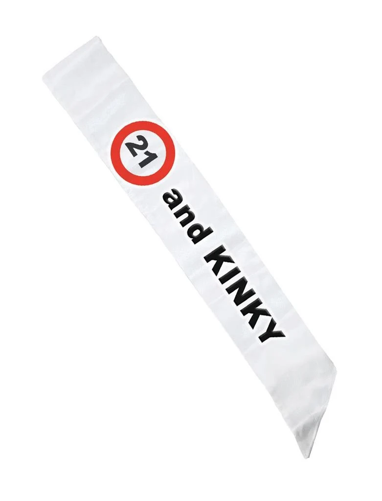 Sjerp 21 jaar and KINKY