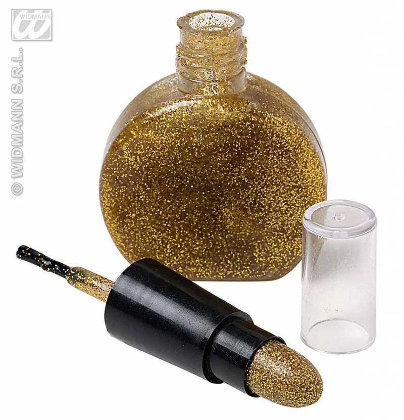 Combi nagellak en lippenstift goud