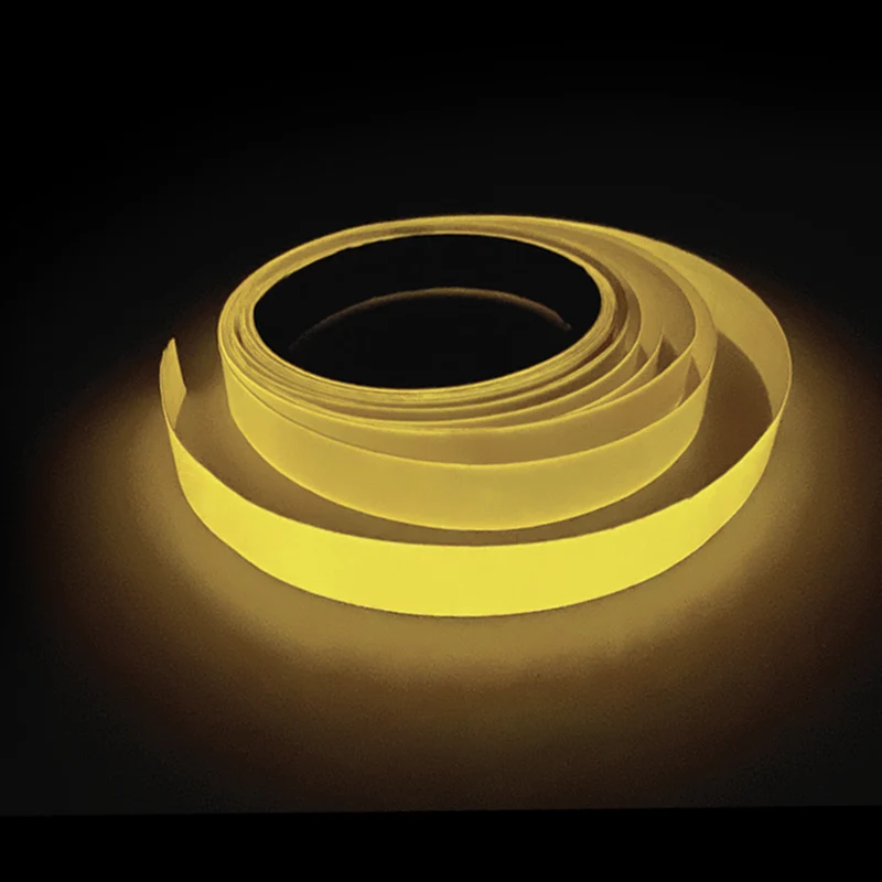 Glow in the dark tape geel