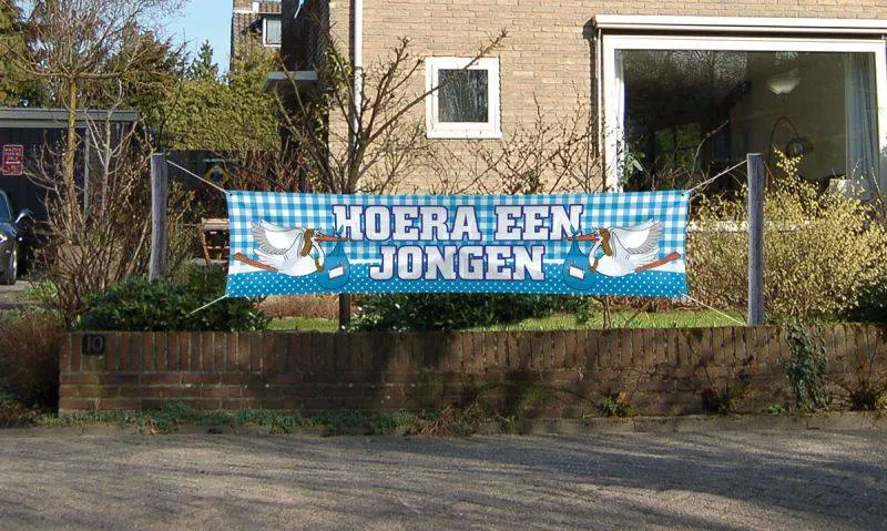 Straatbanier Hoera een jongen